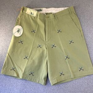 NWT Castaway Nantucket Island Men's Embroidered Golf Club Shorts Size 33 x 9 Gre